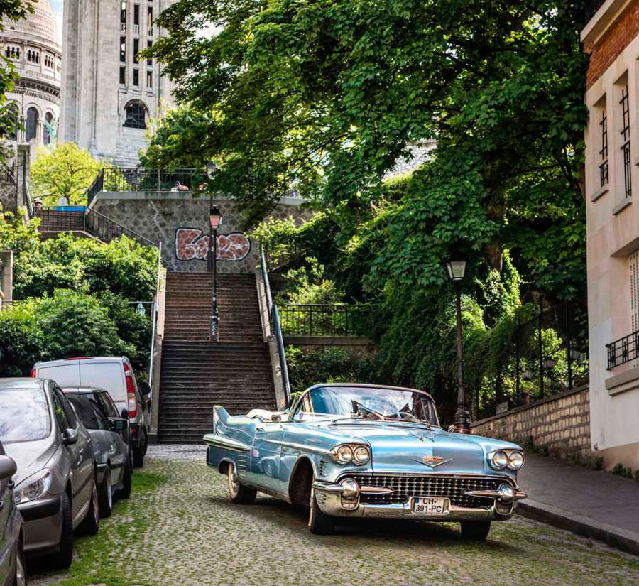 Cadillac 1958 à paris
Location