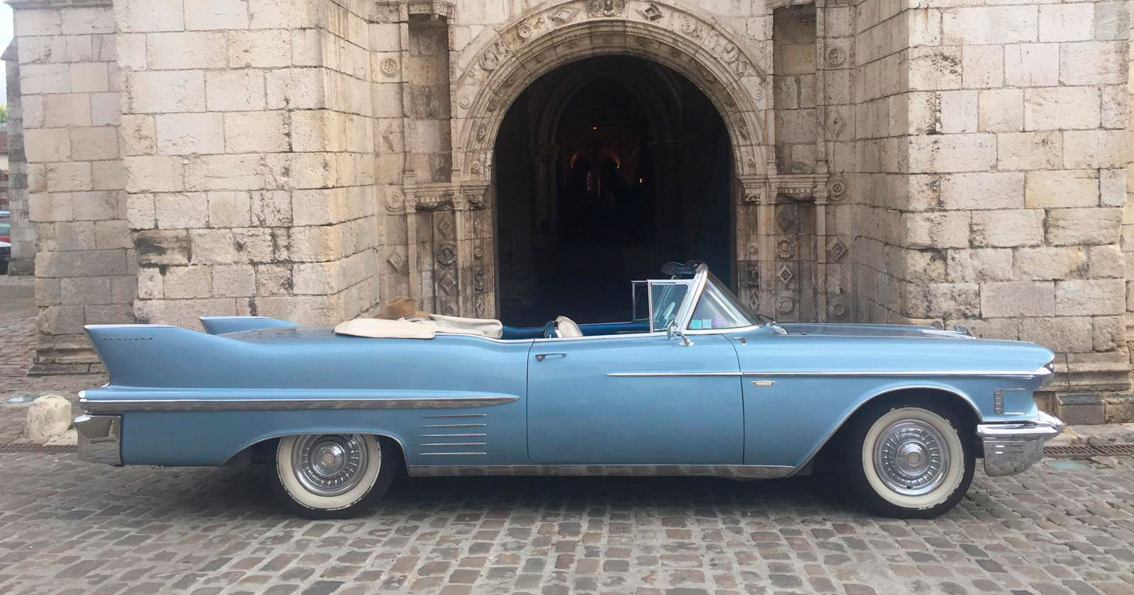 Cadillac Eldorado 1958
Série 2
Location voiture américaine